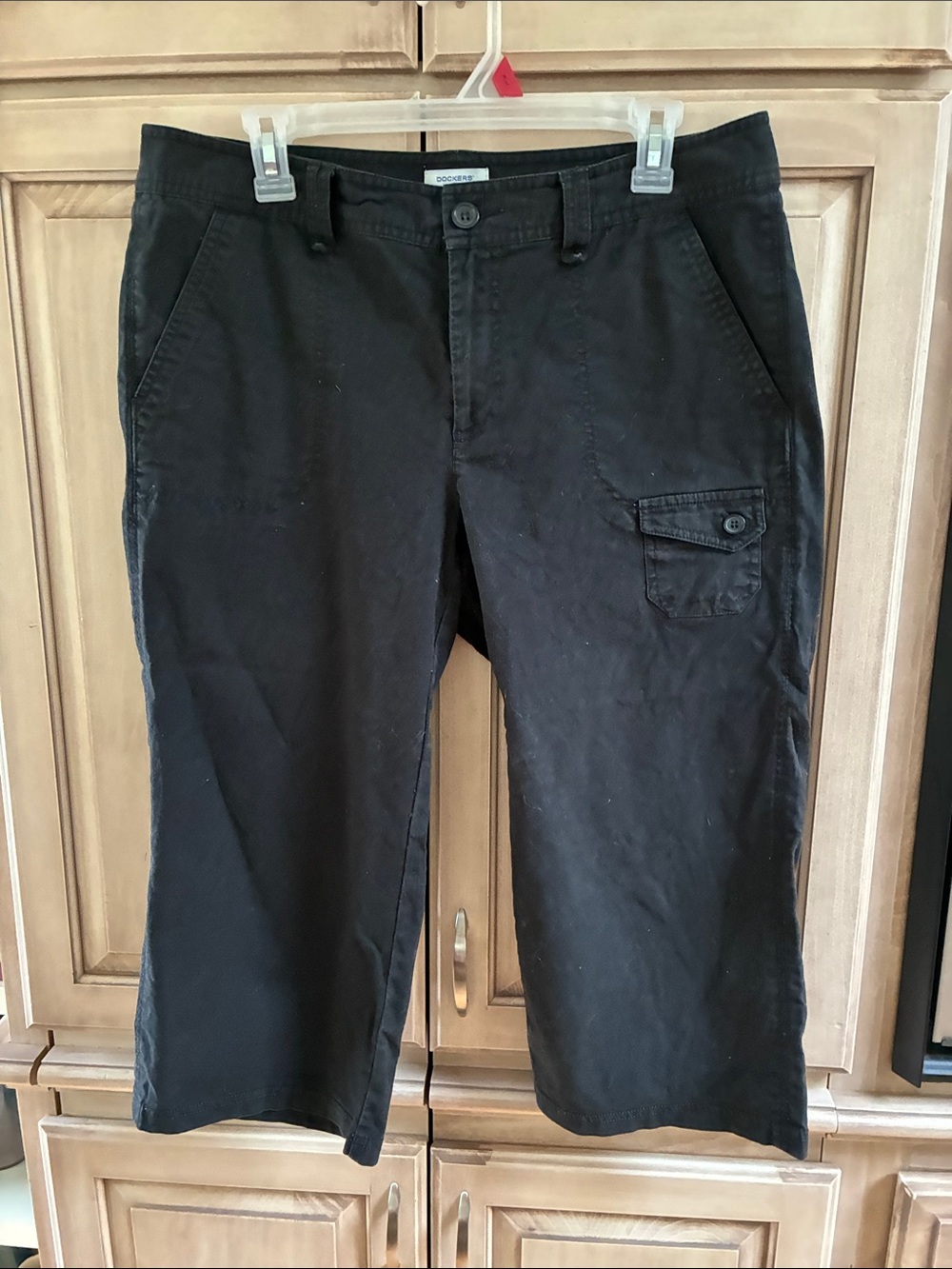 Dockers womens  Black Cargo capris- Button Flap Pocket